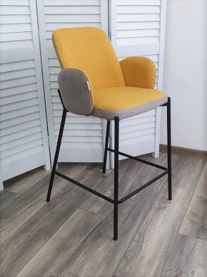 Полубарный стул NYX (H=65cm) VF106 желтый / VF120 серый М-City в Соликамске - solikamsk.mebel-74.com | фото